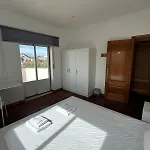 House With Pool And 4 Bedrooms *