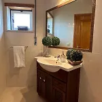 House With Pool And 4 Bedrooms