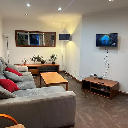 House With Pool And 4 Bedrooms Holiday home Ferrel (Leiria)