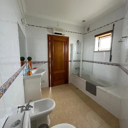 בית נופש House With Pool And 4 Bedrooms פרל