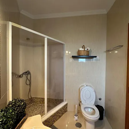 בית נופש House With Pool And 4 Bedrooms פרל