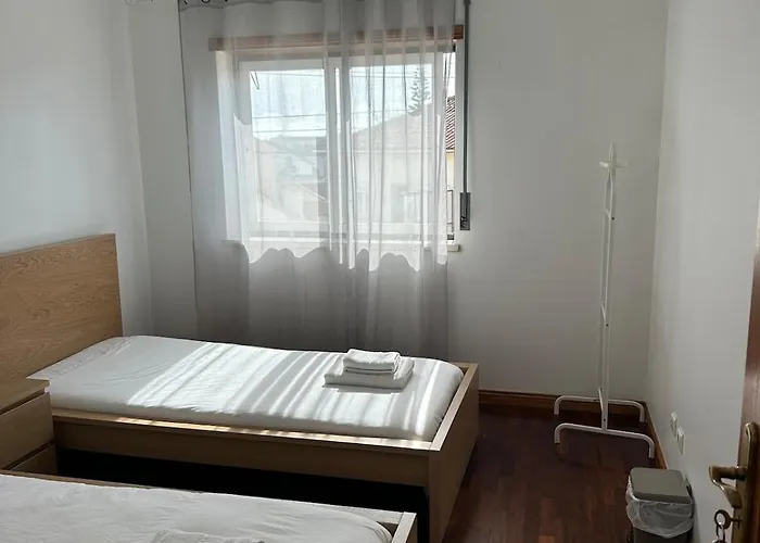 House With Pool And 4 Bedrooms * Ferrel