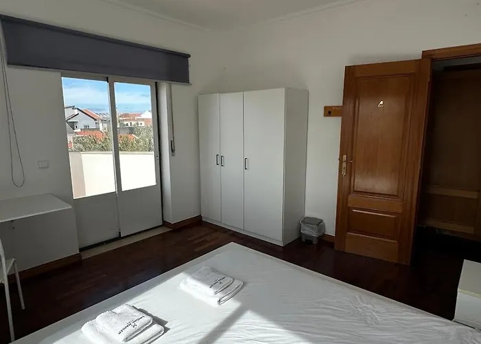 House With Pool And 4 Bedrooms *